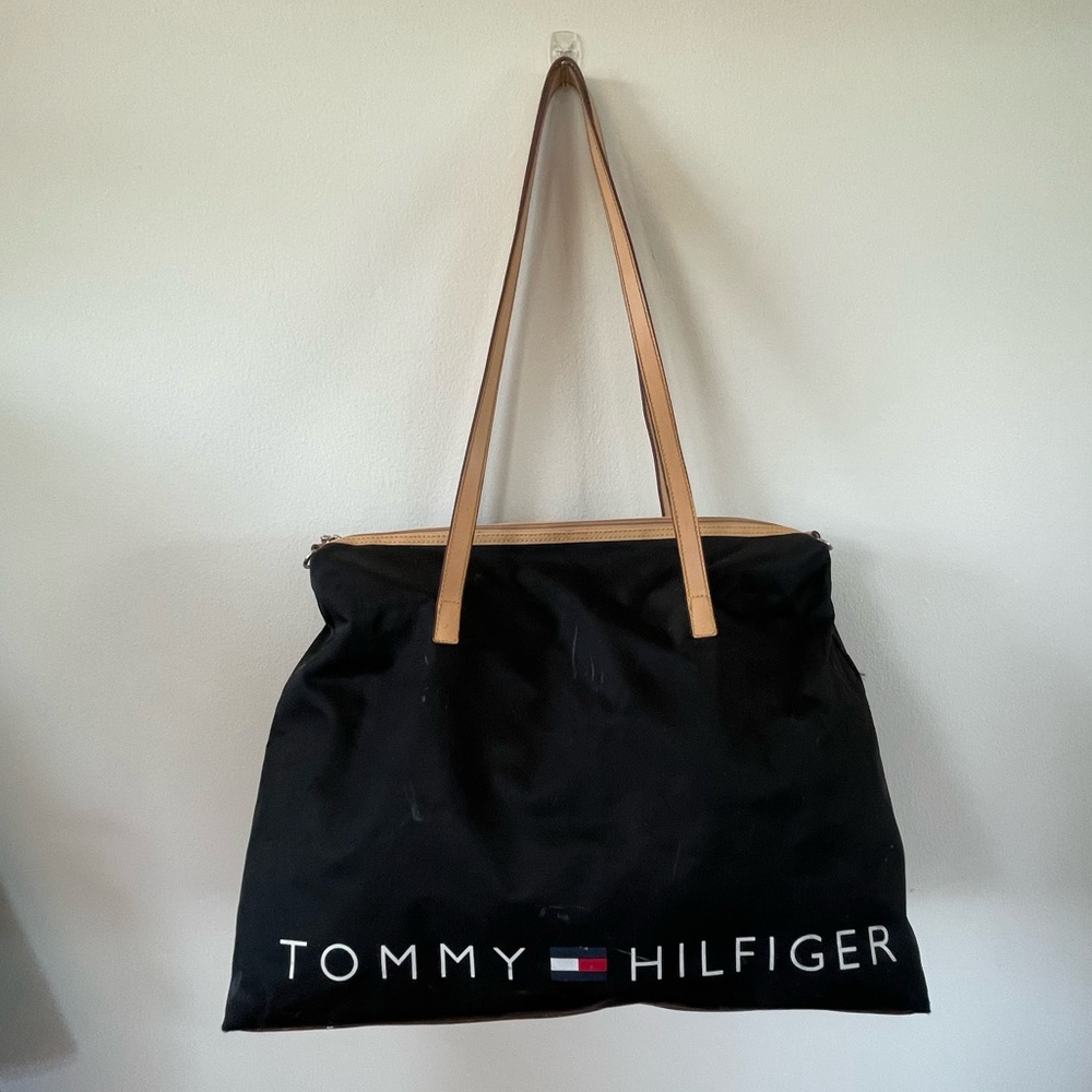 tommy hilfiger beach duffle bag